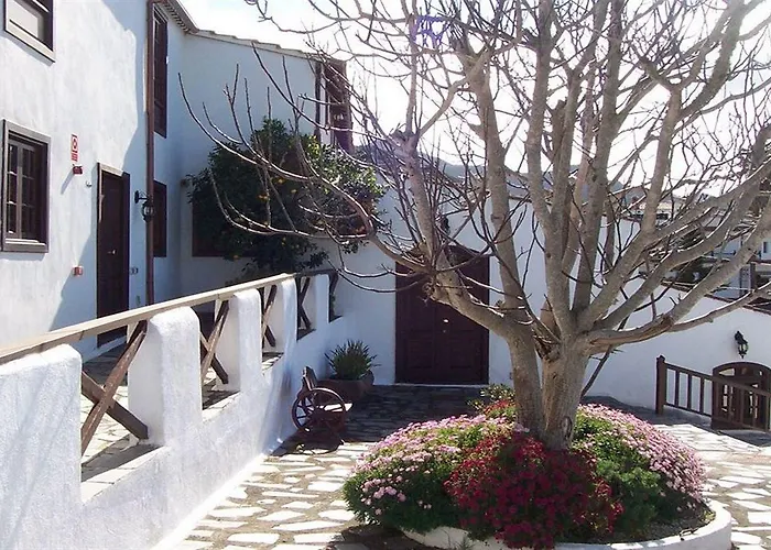 Отель Rural La Hacienda Лос-Силос